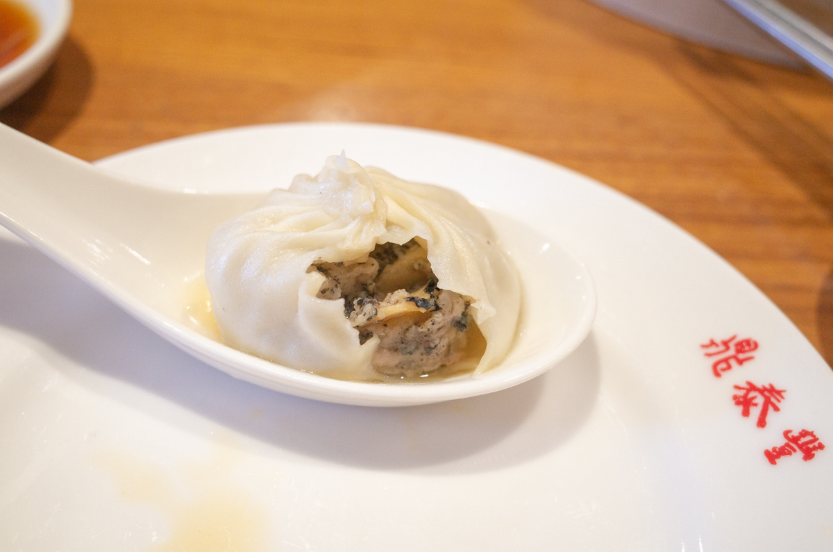 松露小笼包