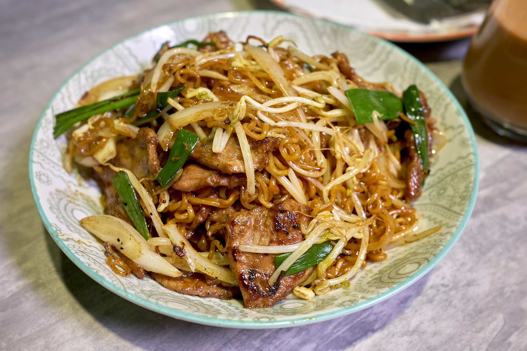 黑椒牛肉炒一丁面