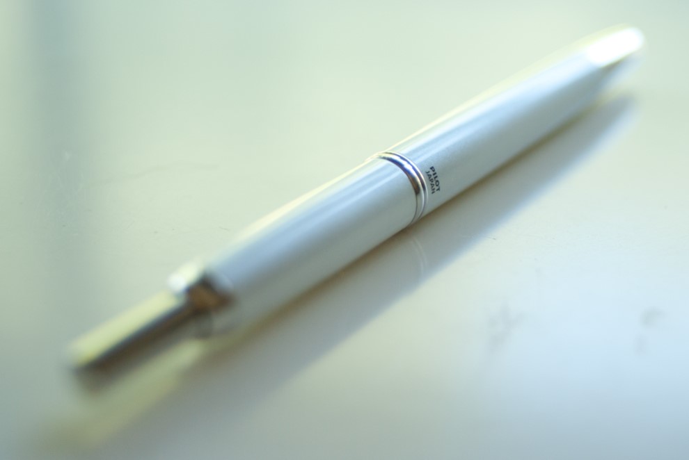 Pilot Vanishing Point 笔身